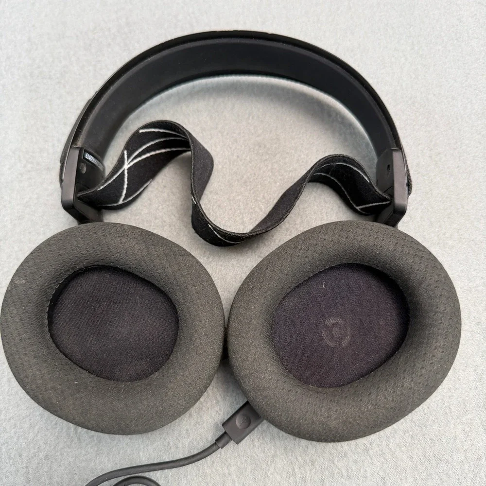 SteelSeries Arctis Nova 7 Wireless Gaming Headset Black Multi-Platform Bluetooth
